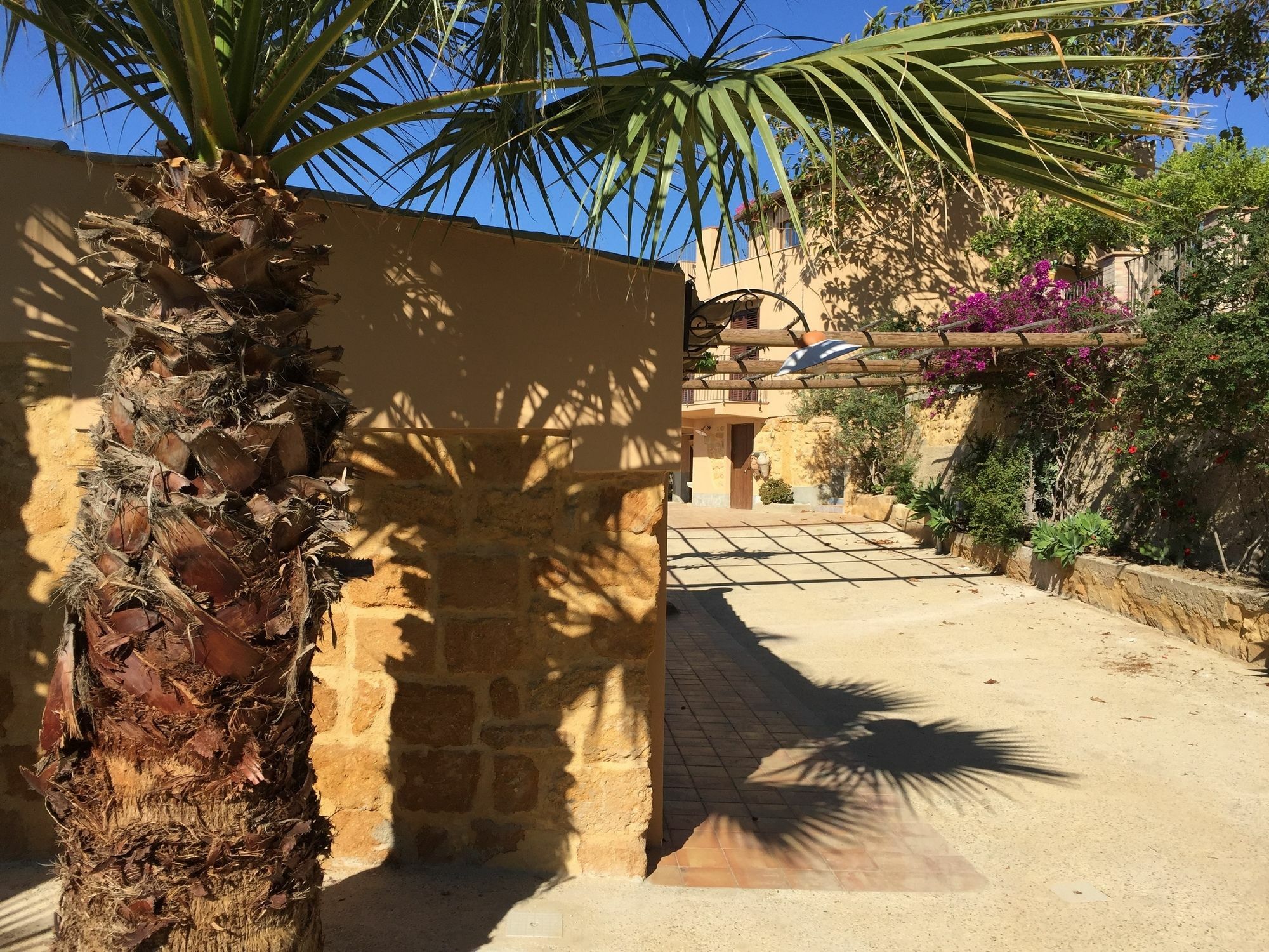 Parco Dei Templi Bed and Breakfast Agrigento Eksteriør billede